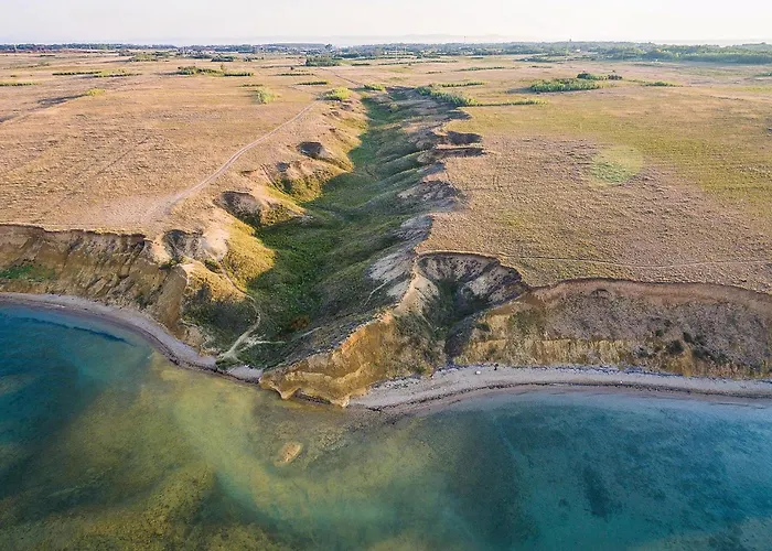 Lovely In With Jacuzzi בית נופש *